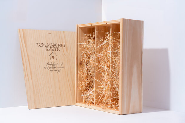Luxe houten wijnkist met gravering voor 3 flessen